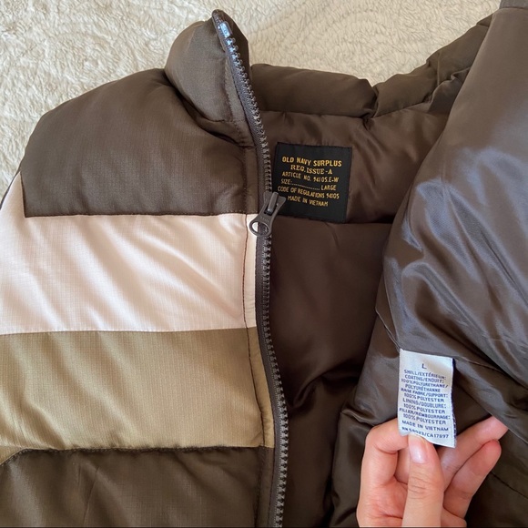 *SOLD* Brown Colorblock Puffer Vest - Picture 5 of 5